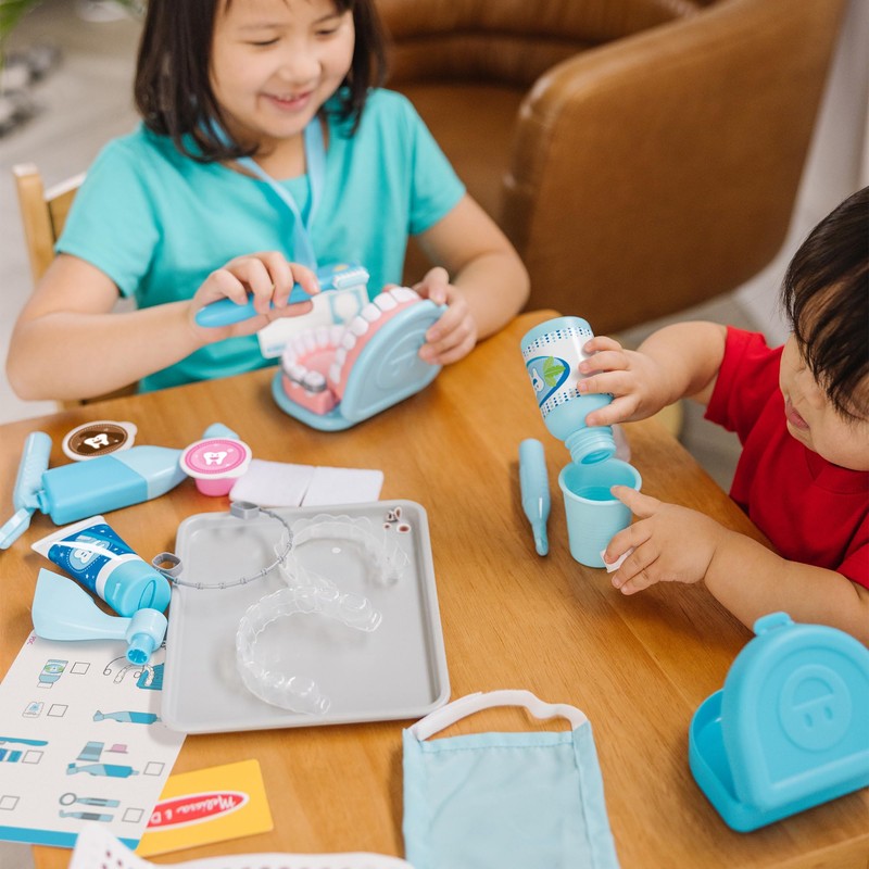 Melissa & Doug Super Smile Dentist Kit With Pretend Play
