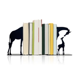 Decorative Giraffe Bookends for Home Decor Sturdy, Intricate Design Ideal Giraffe Gifts for Book Lovers and Animal Enthusiasts Suitable Size 6.9x5.9x1.5inch