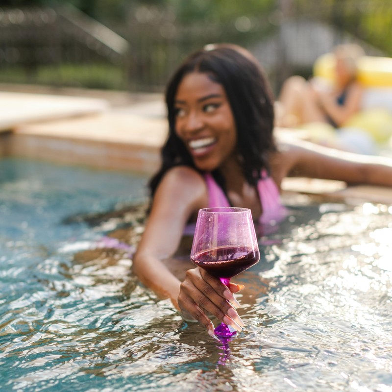COMFY FLOATS 4 Pack Floating Wine Glasses for Pool, Lake,