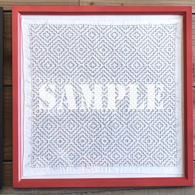 Daruma Hitomezashi Sashiko Kit – Kit de aguja e hilo