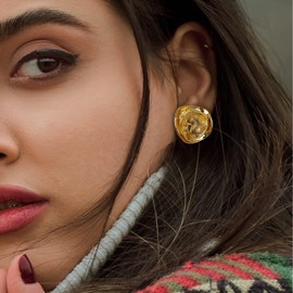 Mytys 2 Tone Studs Earrings for Women Girl Gold and Silver Crossover Cable Half Hoop Statement Designer Earrings (flower gold)