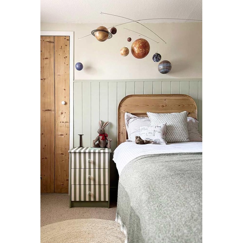 Annie Sloan Satin Paint (Cotswold Green, 25 Fl Oz/750 mL).