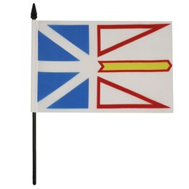 Newfoundland and Labrador Table Flag 5'' x 8'' - Canada - Canadian region of Newfoundland and Labrador Desk Flag 21 x 14 cm - Black plastic stick and base - Drapeau Terre-Neuve-et-Labrador AZ FLAG