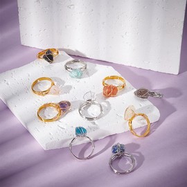 UNICRAFTALE 10Pcs 2 Cplors Chakra Crystal Rings Adjustable Gemstone Rings Copper Wire Wrapped Ring Irregular Adjustable Ring for Women Gift