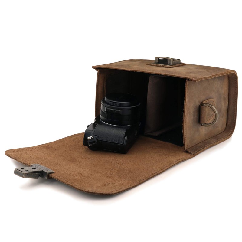 MegaGear MG1724 Pebble Genuine Leather Camera Case Bag for Instant