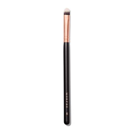 Morphe Cosmetics - R42 - Oval Shadow/Concealer Brush