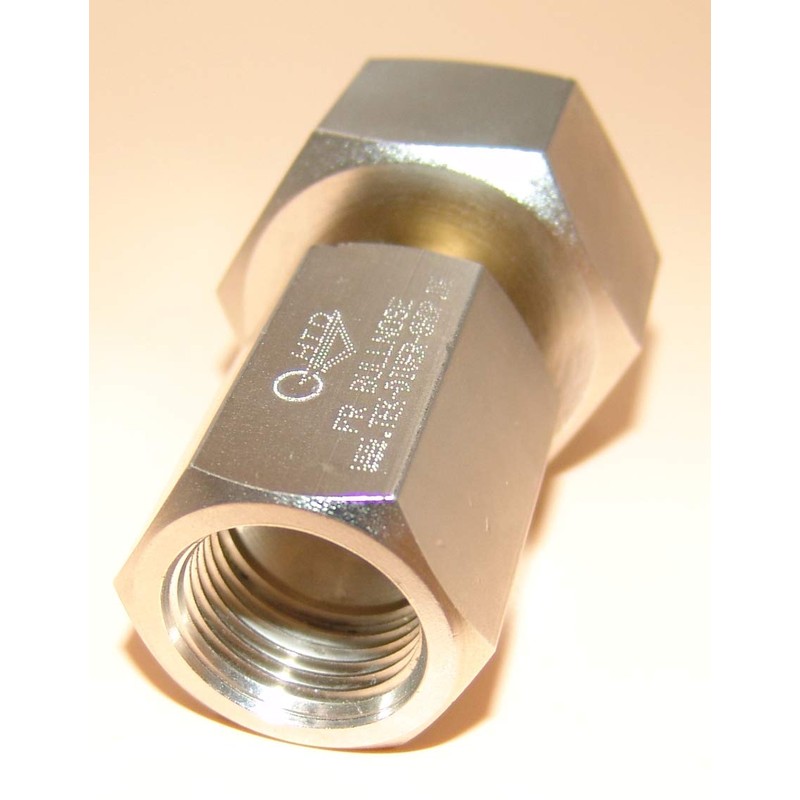Multiadapter 300 Bar Oxygen/Helium/Compressed Air to G5/8 Inch Oxygen Bullnose