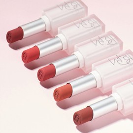 BOM [Soyeon PICK] [B.O.M.] 1+1 Cloud Blur Lipstick 3.3g 5color / [소연PICK][비오엠] 1+1 클라우드 블러 립스틱 3.3g 5color