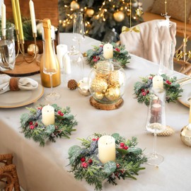 Anillos de vela de Navidad de 4 pulgadas, 4 soportes para velas con arco de nieve artificial de búfalo de hojas de bayas para Navidad, fiestas, bodas, centros de mesa