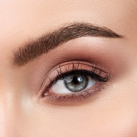 andmetics BROW Highlighter Stick provides radiant looks, 20 g