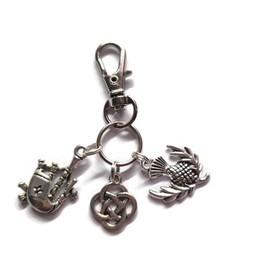 SCOTLAND themed thistle bagpipes celtic knot charm bag clip keyring gift, Scottish home homeland outlander love travel book lover fandom birthday Xmas present favors
