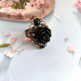 Dishowme Crystal Rose Flower Ring Gothic Flower Knuckle Ring Vintage Rhinestone Sunflower Finger Joint Band Adjustable Jewelry for Women (Black)