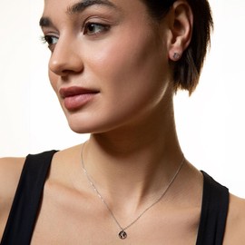 XENOX® World Globe Necklace – Women's Necklace Made of High-Quality 925 Sterling Silver with World Globe Pendant, Sterling Silver, No Gemstone