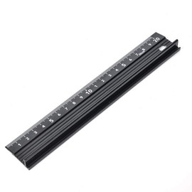 L-Type Cutting Ruler Aluminum Alloy Metal Craft Safety Ruler Measurement Drafting Tool with Rubber Strip for Measuring Leather L-Type 20cm