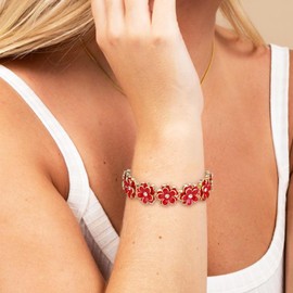 Flyonce Women's Flower Bracelet, Vintage Enamel Red Floral Flowers Elastic Stretch Bracelets Adjustable Flower Jewelry for Wedding Prom Party