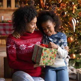 GIOLNIAY Green Christmas Wrapping Paper for Kids Men Women - Holiday Gift Wrap with Xmas Stockings, Snowflakes, Candy - 4 Jumbo Sheets, 28″×40″ Each, Easy to Store