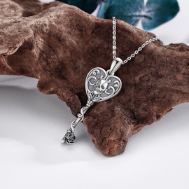 DAYLINLOVE Skull Key Necklace S925 Sterling Silver Vintage Skeleton Pendant Necklace Retro Key Jewelry Gift for Women Lady