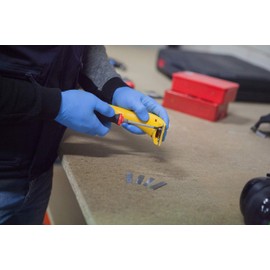 Gelplane Pro Scraper - Plastic Handle, Tungsten Carbide Blade, Dust Free Scraping, Paint & Varnish Removal, Scraper Tool