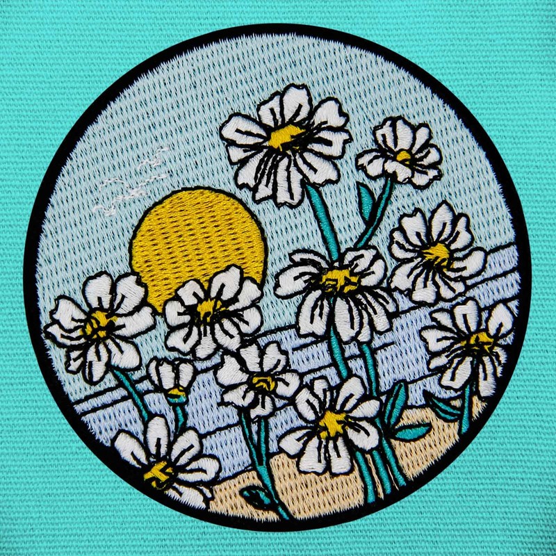 ZEGINs Beatiful Daisy Under Sunshine Patch Embroidered Applique Badge Iron