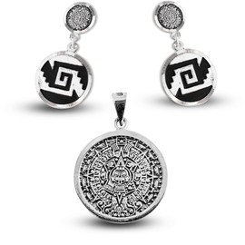 Juego de Joyería Azteca en Plata, Dije de Calendario Azteca y Aretes con Greca, Artesanía Mexicana