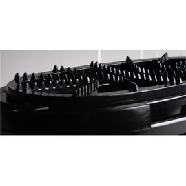 Wessel Werk Comb Curry Comb 35 mm for Horse Owners Helps with Curling and Fur Care