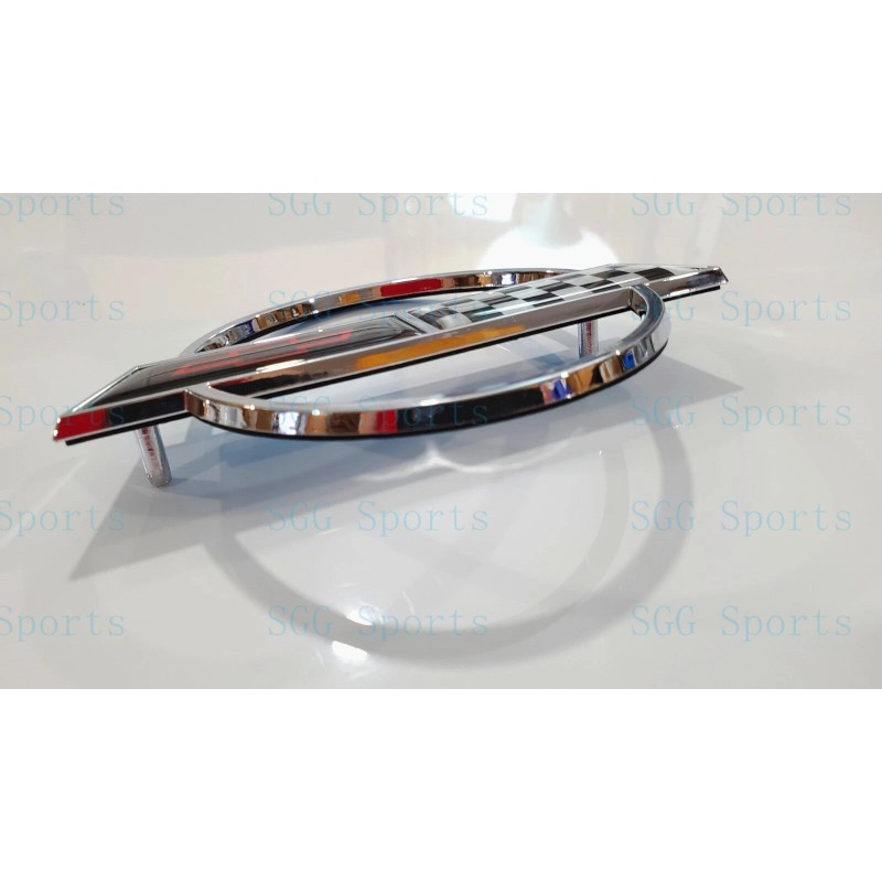 AUTO 1PC 1984-1996 C4 Corvette Chrome Rear Gas Lid Only