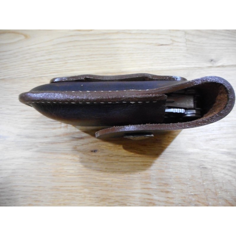 Leatherman Wave dark oil Crazy Horse leather sheath. Tooled flap.
