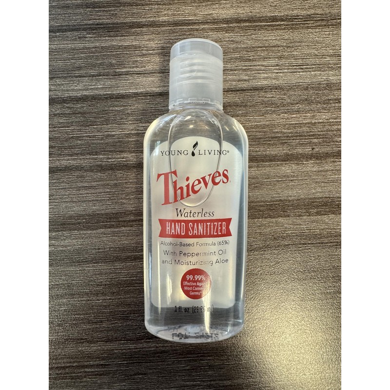 Young Living Thieves Waterless Hand Purifier with Peppermint Oil |