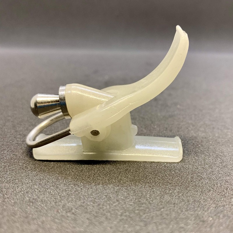 Sea/Shore/Beach/Mackrell Fishing Casting Trigger/Bionic finger/Finger casting aid/Casting cannon (Glow In
