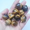 Manekieko 2 Pcs Natural Tiger's Eye Pocket Hazelnut Figurine Decor