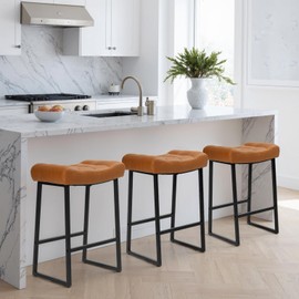 RNKSFX Modern Bar Stools Set of 3 for Kitchen Counter 24 inch Counter Height Backless Barstools with Upholstered Faux Leather Saddle Seat and Metal Frame Industrial Bar Chairs, Light Brown