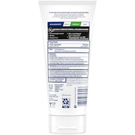St. Ives por St. Ives, Blackhead Clearing Green Tea Scrub -150ml/5 oz