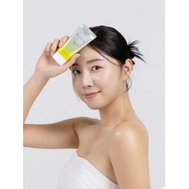 Revital UV Cica Tone-Up Sun Cream 50ml / 리바이탈 UV 시카 톤업 선크림 50ml