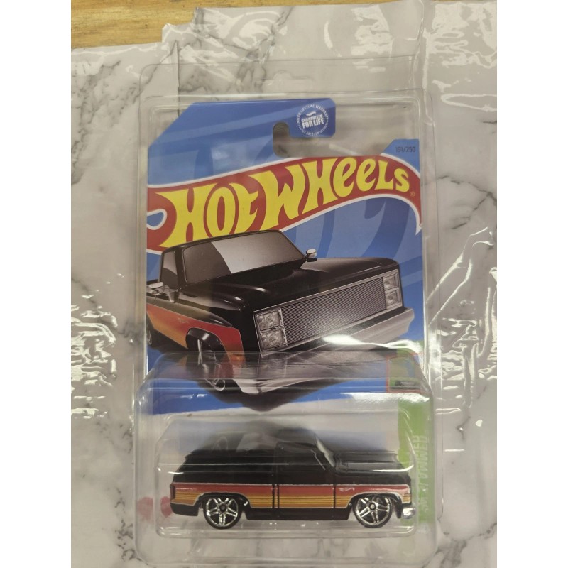 Hot Wheels Lot 3x / 83 Chevy Silverado S DEAL
