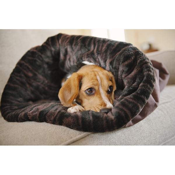 P.L.A.Y. PET LIFESTYLE AND YOU Snuggle Pet Bed