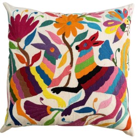 Two Sisters Funda de Cojín Bordado a Mano Auténtico Artesanal Original de Tenango México. Cuadrada 41 x 41 cm. (Conejitos y su amiga Mariposa)