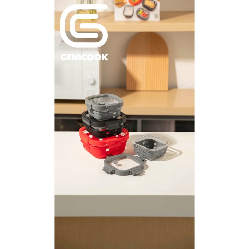 GENICOOK Glass Meal and Food Storage Containers with Silicone Wrap,