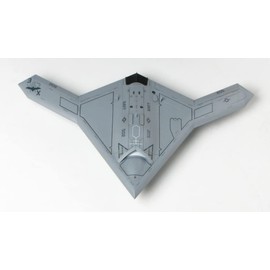 1/72 U.S. Navy unmanned bomber X-47B w/GBU-27 (japan import)