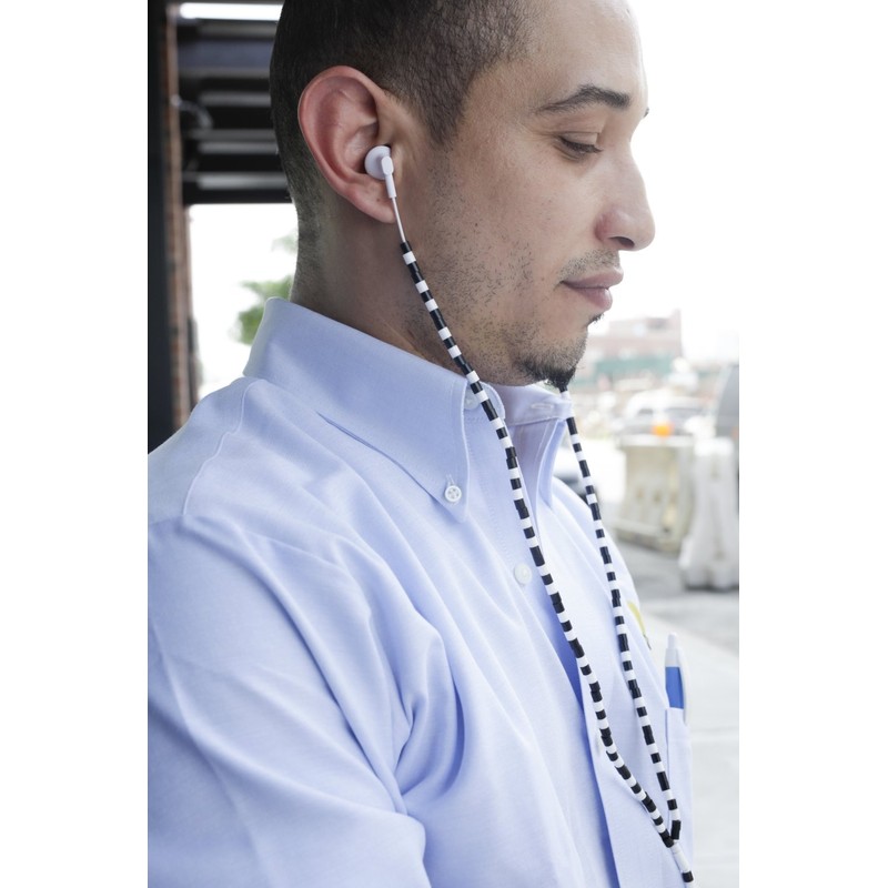 KIKKERLAND – Beaded Auriculares, Blanco y Negro