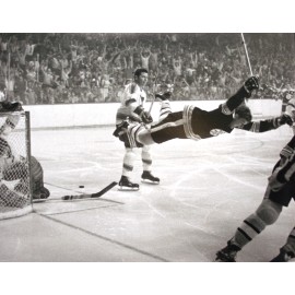 Legends Gallery Boston Bruins Bobby Orr Game Winning Goal May 10, 1970 11x14 Photo
