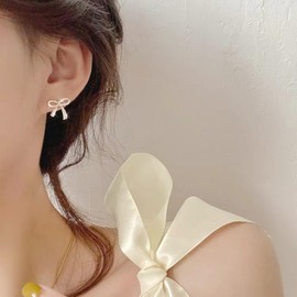 Bow Earrings for Women Trendy Rhinestone Bow Stud Earrings Gold Bow Dangle Earrings for Women Long Crystal Tassel Drop Earrings Prom Wedding Earrings Christmas Gifts Stocking Stuffers