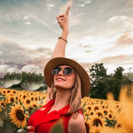 DRESHOW Women Wide Brim Straw Panama Roll up Hat Fedora Beach Sun Hat UPF 50+