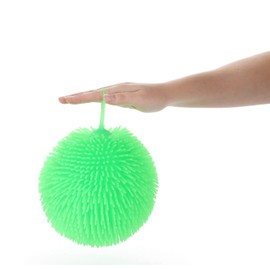 Toi-Toys Pufferball in Grün - Anti-Stressball Kinder Knetball Igelball Wurfspiel Spielbälle Kinder Pufferball mit Fransen Knautschball Stressball für Therapeutische Zwecke - Ca. 18 cm