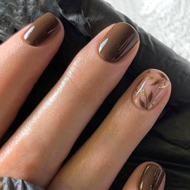 Short Press on Nails Square Fake Nails with Leaves Designs Brown Nails Press ons Golden Glitter Glue on Nails Cute False Nails Autumn Artificial Stick on Nails for Women 24Pcs