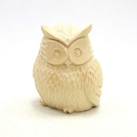 Kurita Buddhist Statue [Night Watchman] Owl (Total Height 3.1 inches (8 cm), Width 2.8 inches (7 cm), Depth 2.8 inches (7 cm), Luxury Wood Carving in Cypress Wood 18245