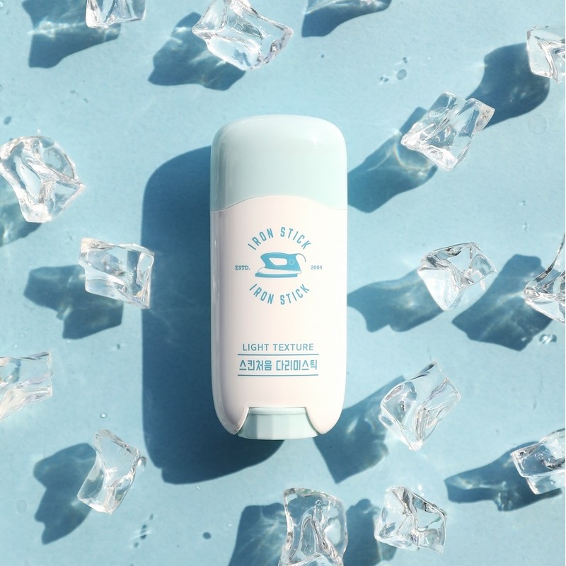 Refreshing Iron Stick Light Between Eyes Under Eyes Neck Wrinkle