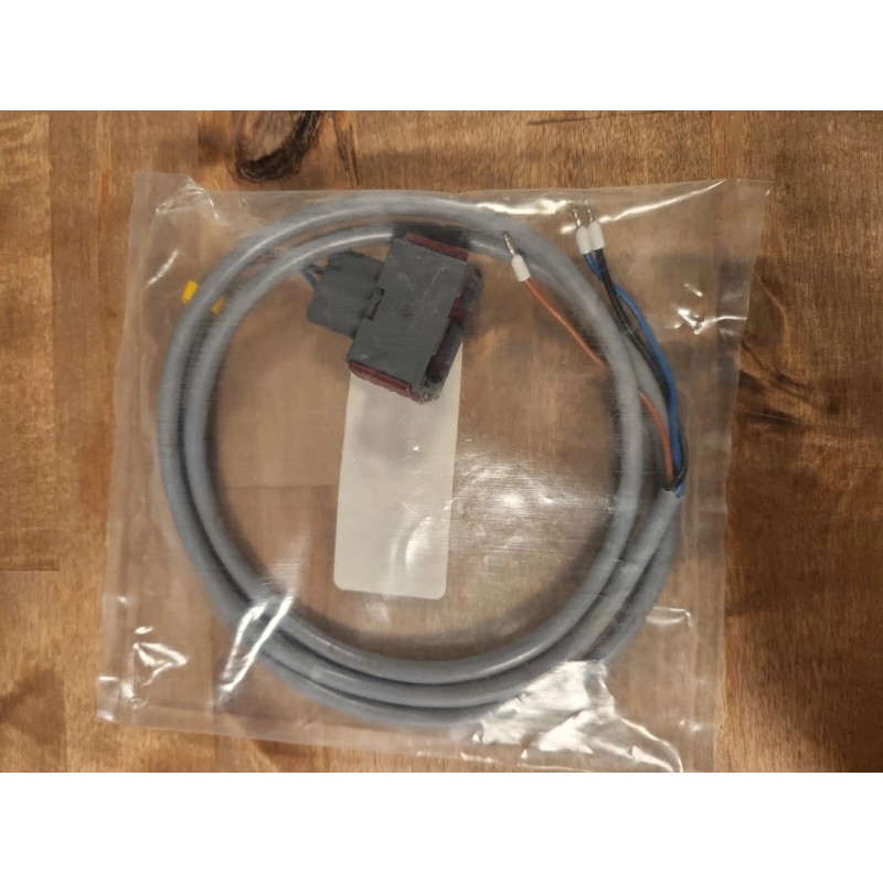 Kuhn Z4138780 wire and plug