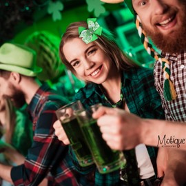 St Patricks Day Hair Bow Clip with Shamrocks for Girls 1 Piece (Small Shamrocks)