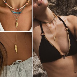 FAMARINE Gold Fish Necklaces for Women Beach Charm Gold Necklace