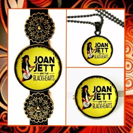 JOAN JET 3 PIECE SET BRACELET + NECKLACE + PIN  GIFT & CONCERT ACC